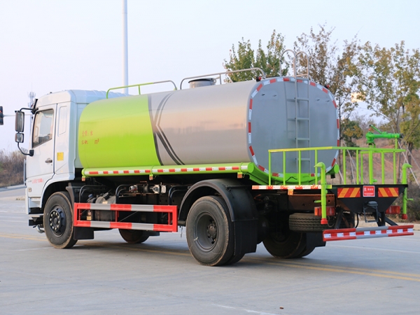 国六12吨东风D3L 洒水车