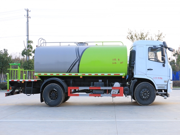 国六12吨东风D3L 洒水车