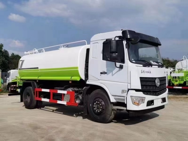 国六东风新款K6 12-14方洒水车