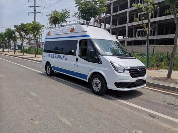 福特V348大气环境监测车