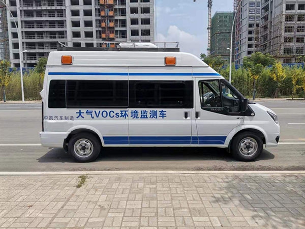 福特V348大气环境监测车