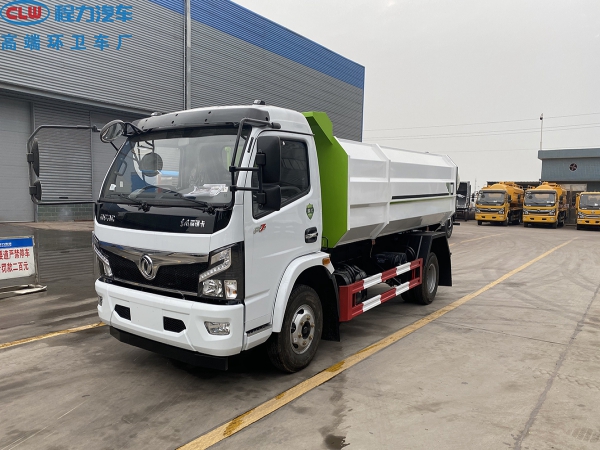 东风大多利卡挂桶垃圾车