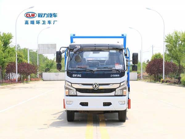 国六大多利卡摆臂垃圾车