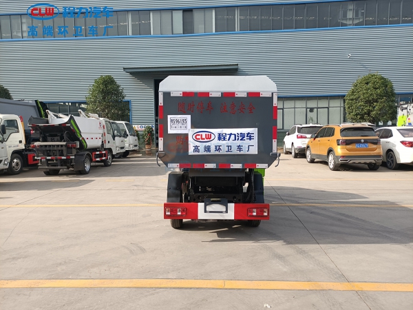 国六长安汽油机挂桶垃圾车
